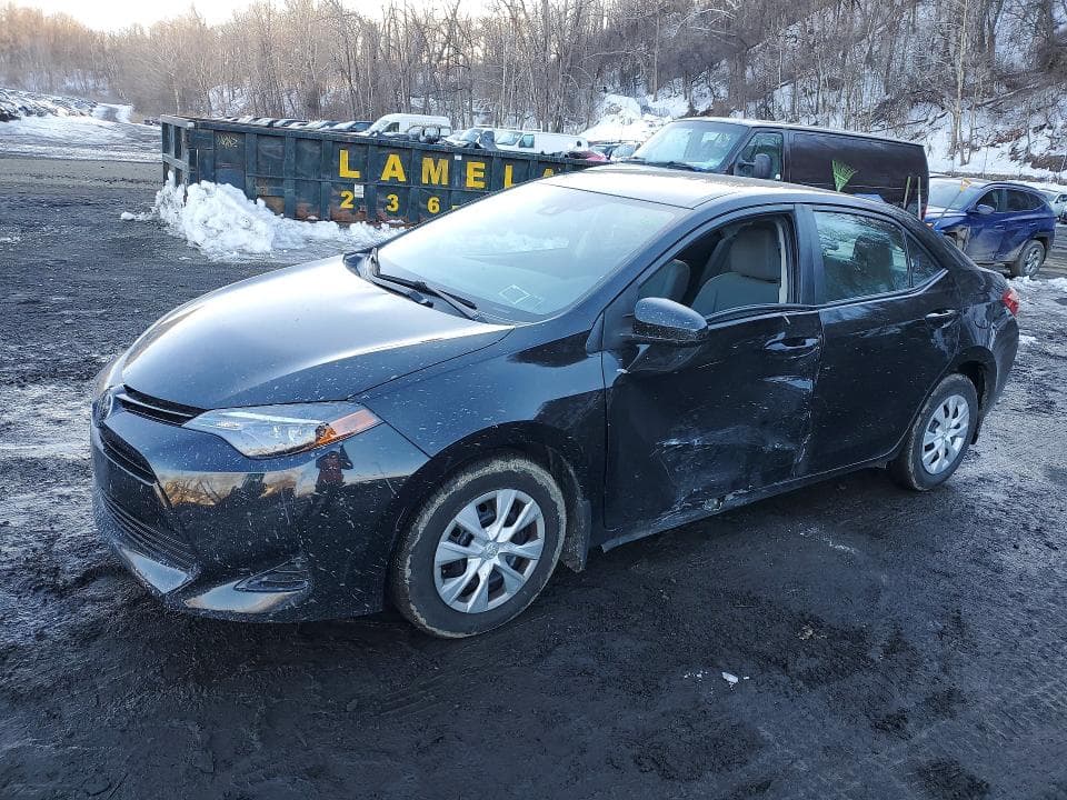 2018 TOYOTA COROLLA L - 1