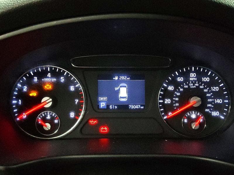 2020 KIA SORENTO S 9