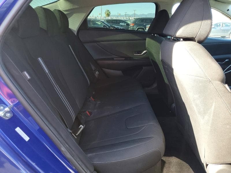 2025 HYUNDAI ELANTRA BLUE 10