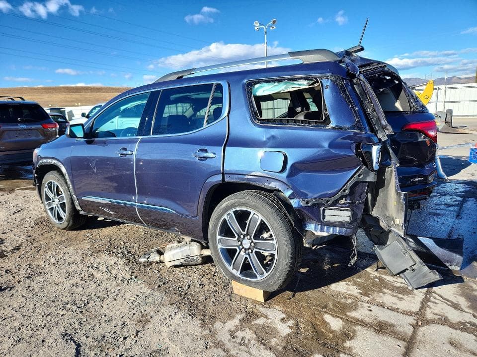 2018 GMC ACADIA DENALI 2