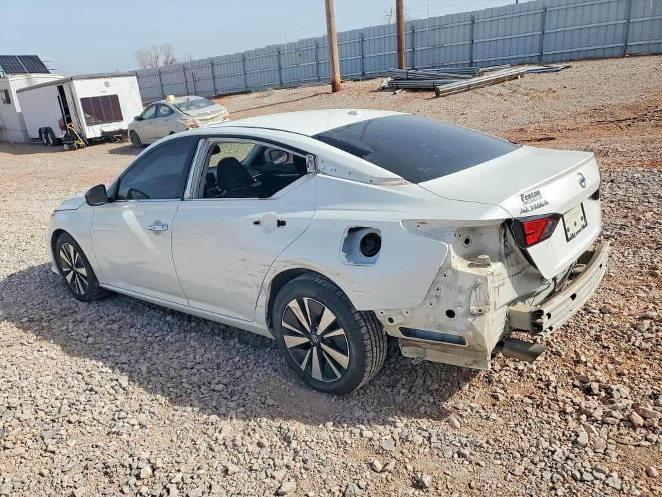 2019 NISSAN ALTIMA SV 2