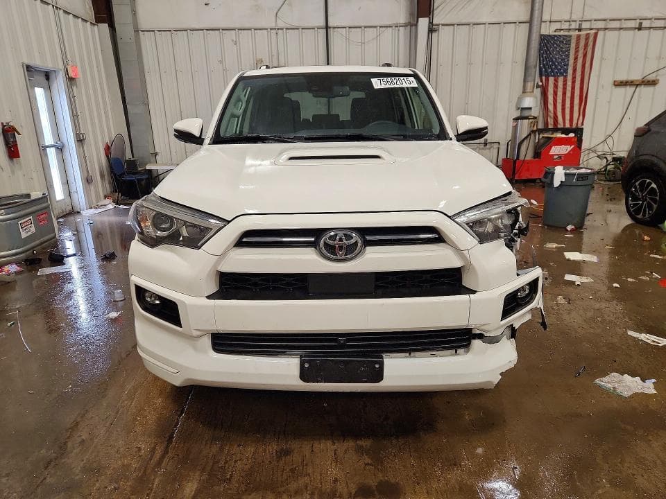 2022 TOYOTA 4RUNNER TRD SPORT 5