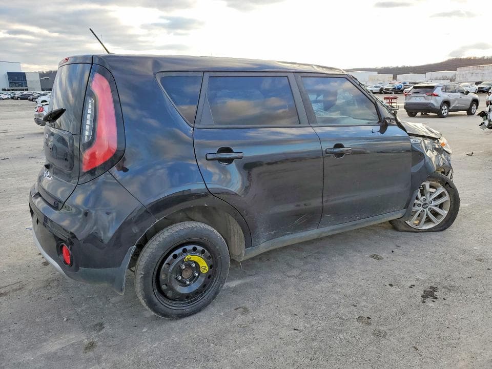 2017 KIA SOUL + 3