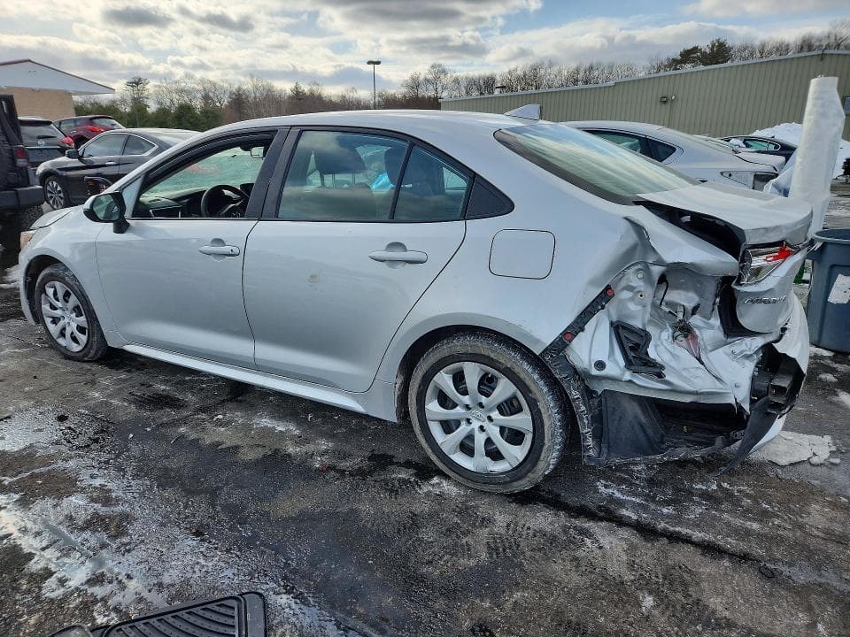 2022 TOYOTA COROLLA LE 2