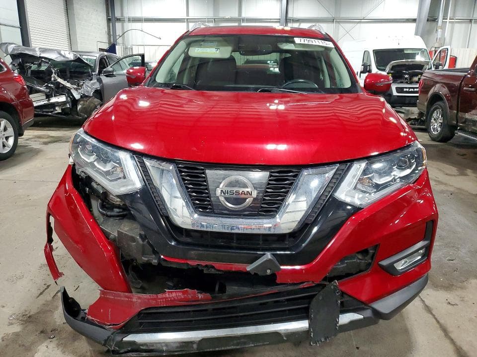 2017 NISSAN ROGUE SL 5