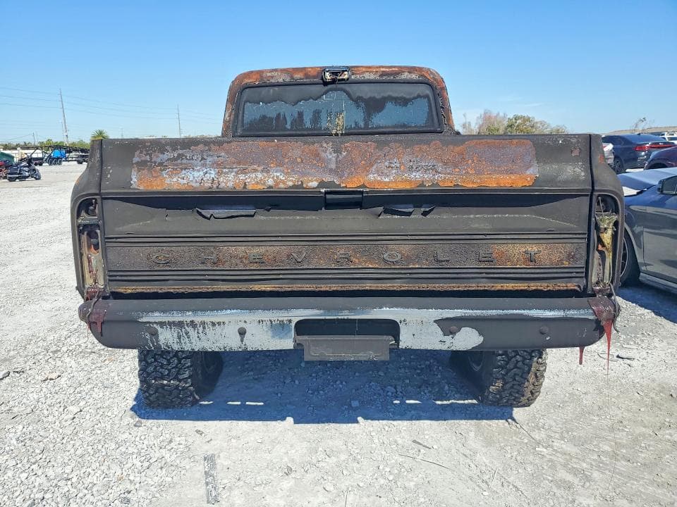 1972 CHEVROLET CHEYENNE 6