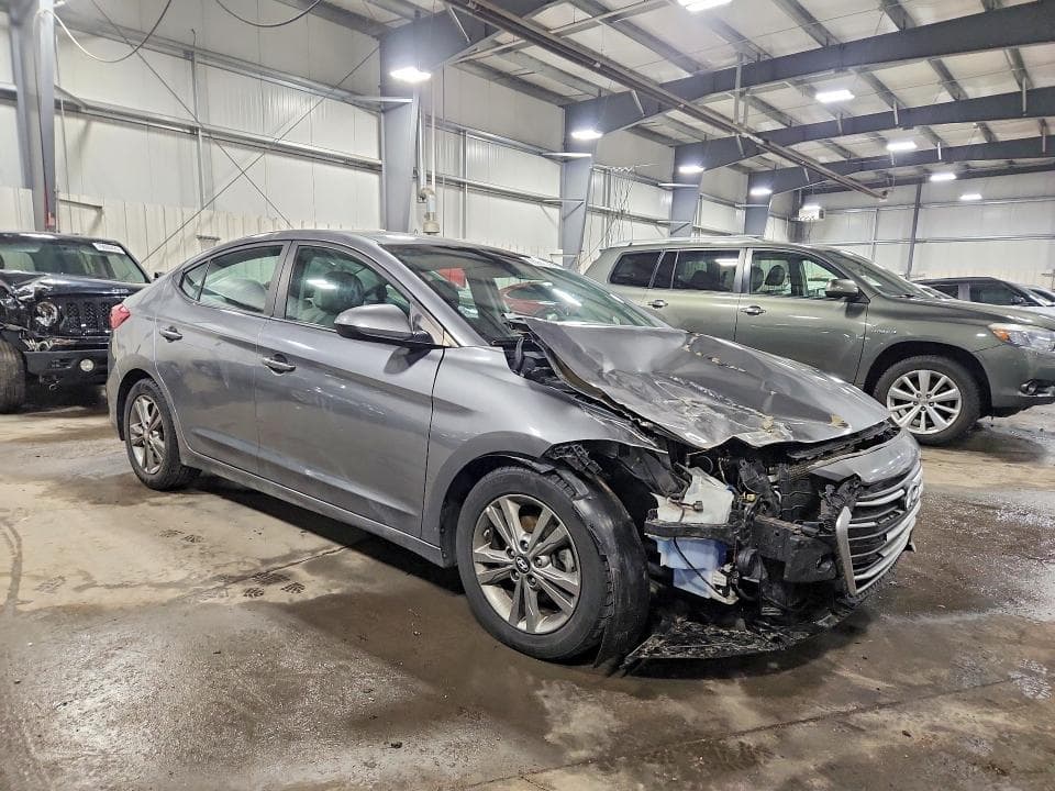 2018 HYUNDAI ELANTRA SEL 4