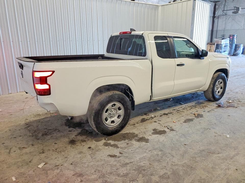 2025 NISSAN FRONTIER S 3