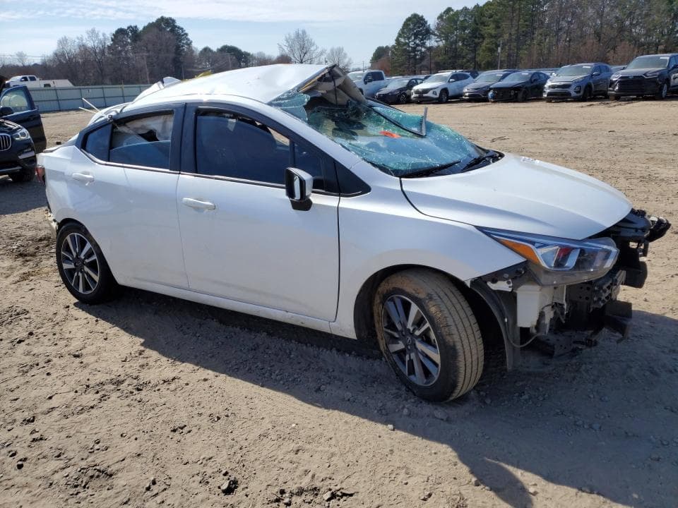2024 NISSAN VERSA SV 4