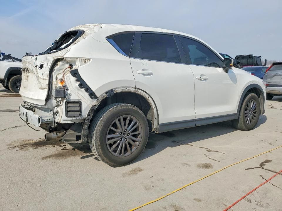 2019 MAZDA CX-5 TOURING 3