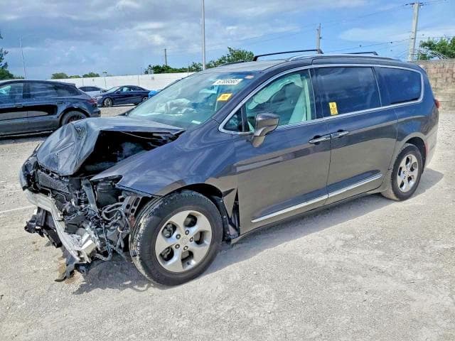 2017 CHRYSLER PACIFICA TOURING L PLUS - 1