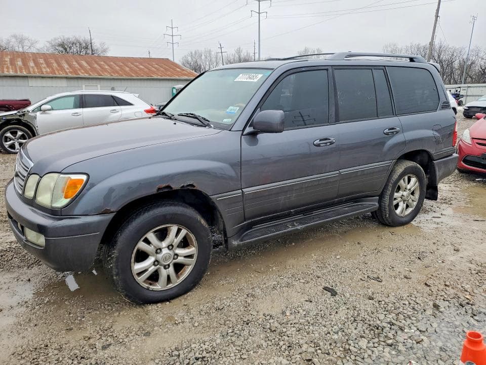 2004 LEXUS LX470 - 1