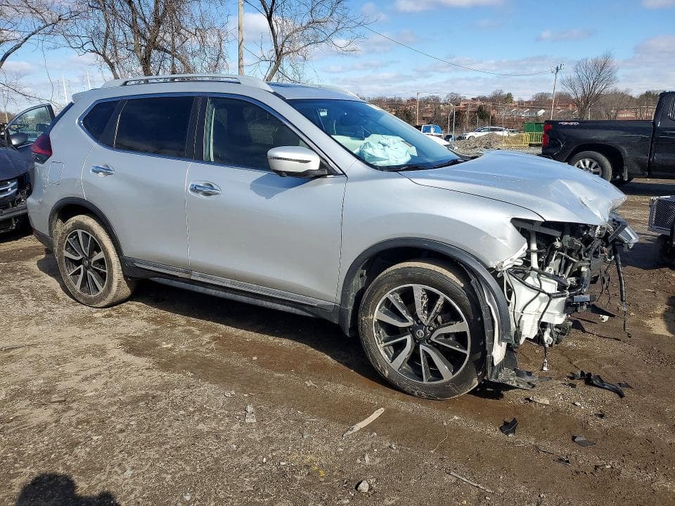 2019 NISSAN ROGUE S 4