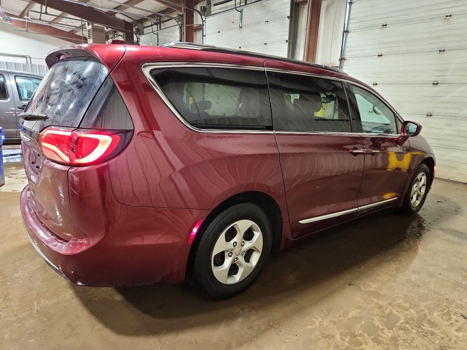 2017 CHRYSLER PACIFICA TOURING L PLUS 3