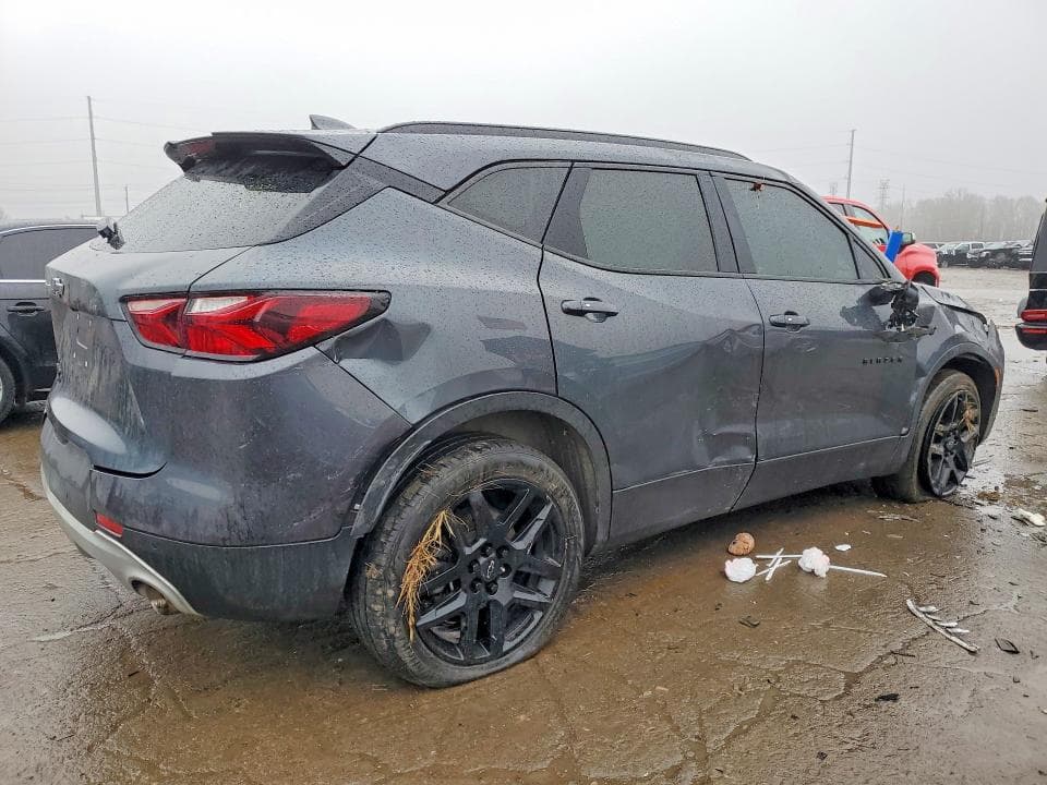 2021 CHEVROLET BLAZER 2LT 3