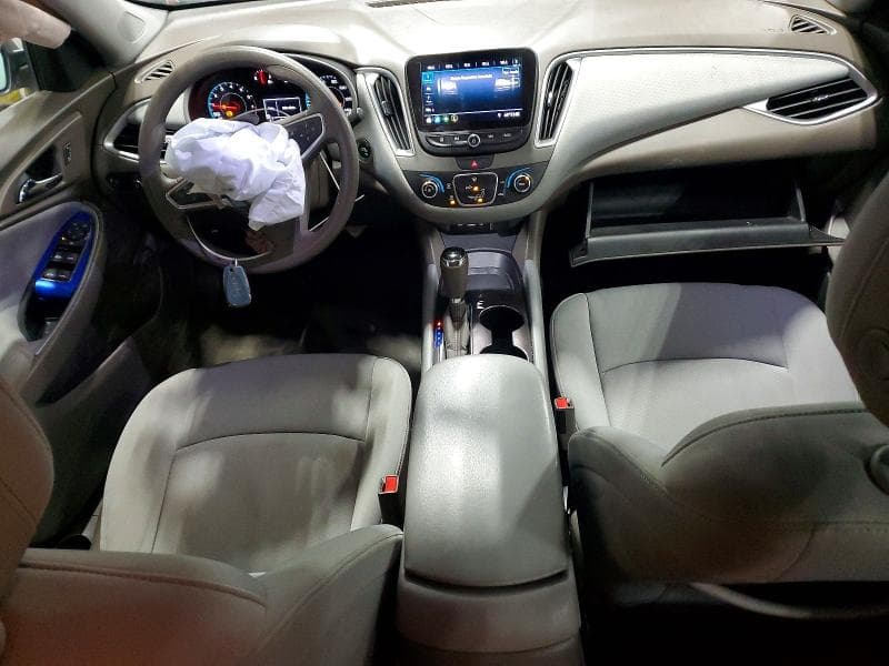 2019 CHEVROLET MALIBU LS 8