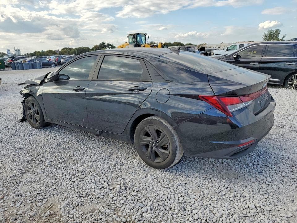 2022 HYUNDAI ELANTRA SEL 2