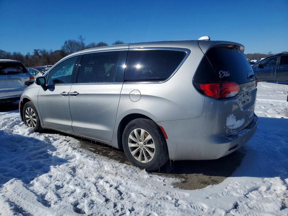 2017 CHRYSLER PACIFICA TOURING 2