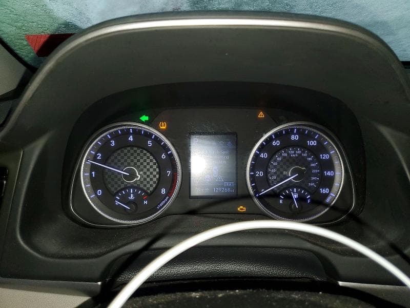 2020 HYUNDAI ELANTRA SEL 9