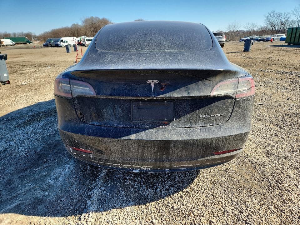 2019 TESLA MODEL 3 6