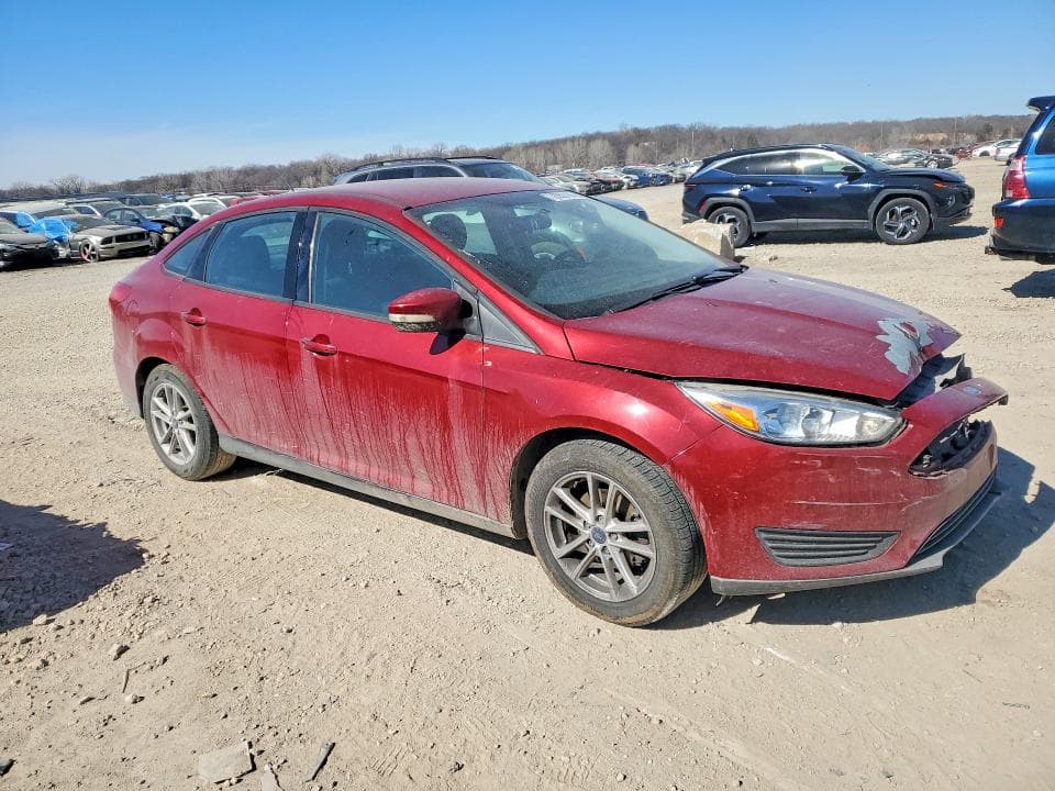 2017 FORD FOCUS SE 4