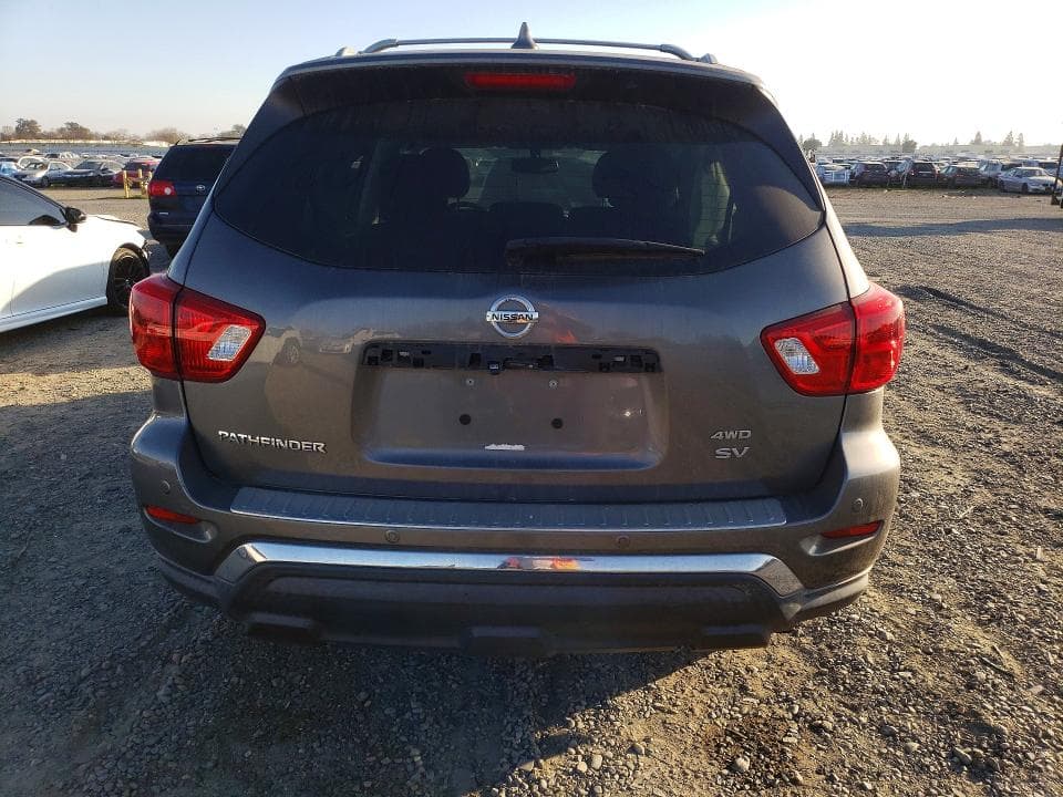 2019 NISSAN PATHFINDER SV 6