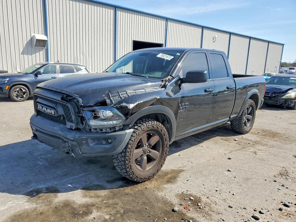 2019 RAM 1500 CLASSIC SLT - 1