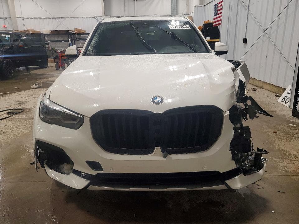 2022 BMW X5 XDRIVE40I 5