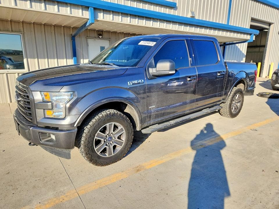 2017 FORD F150 SUPERCREW - 1