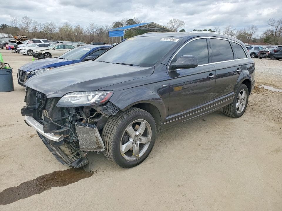2015 AUDI Q7 - 1