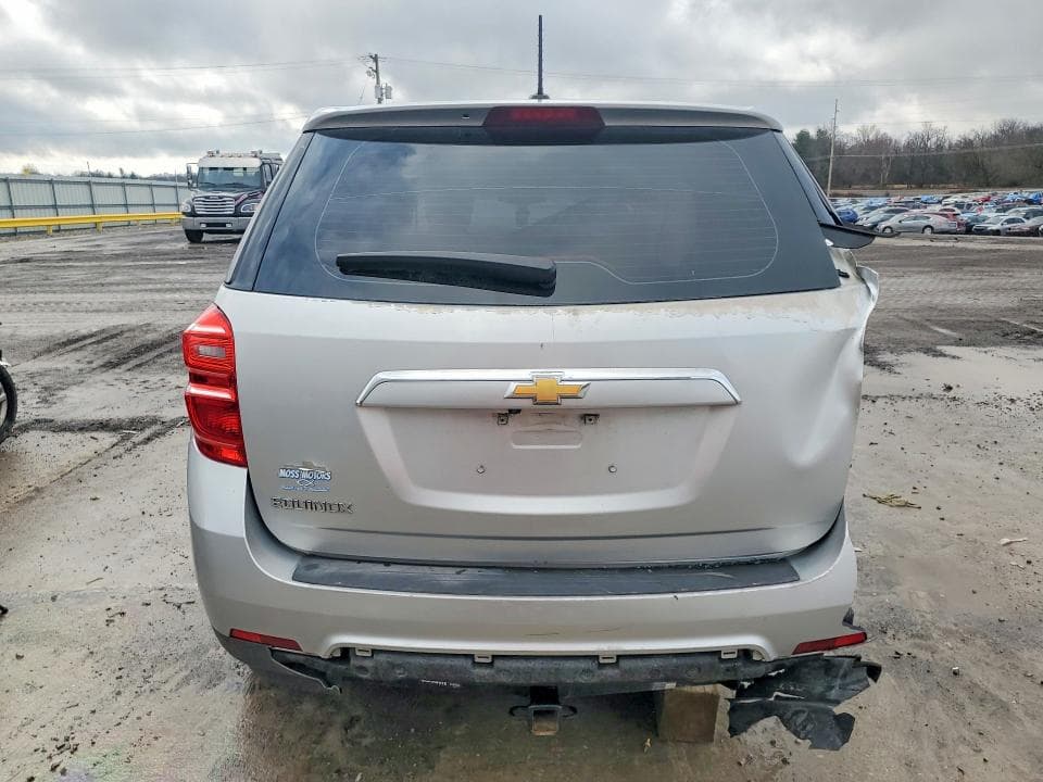 2017 CHEVROLET EQUINOX LS 6