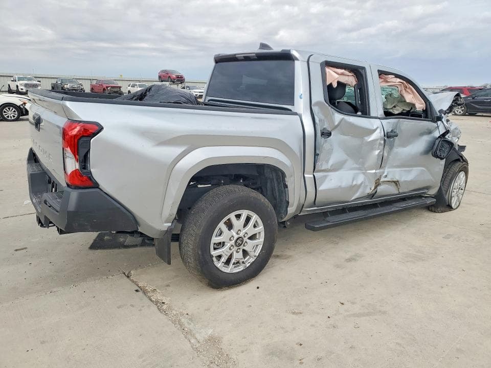 2024 TOYOTA TACOMA DOUBLE CAB 3