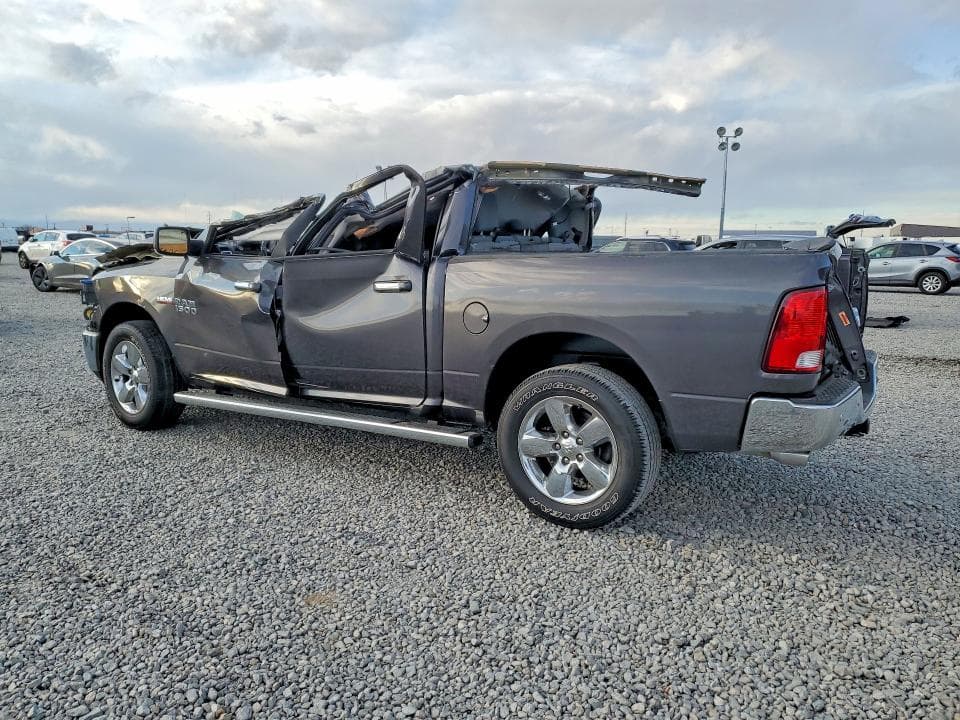 2018 RAM 1500 SLT 2