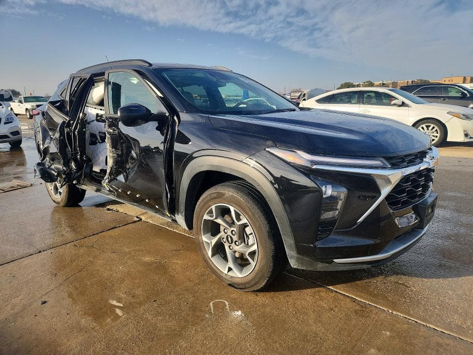 2025 CHEVROLET TRAX 1LT 4