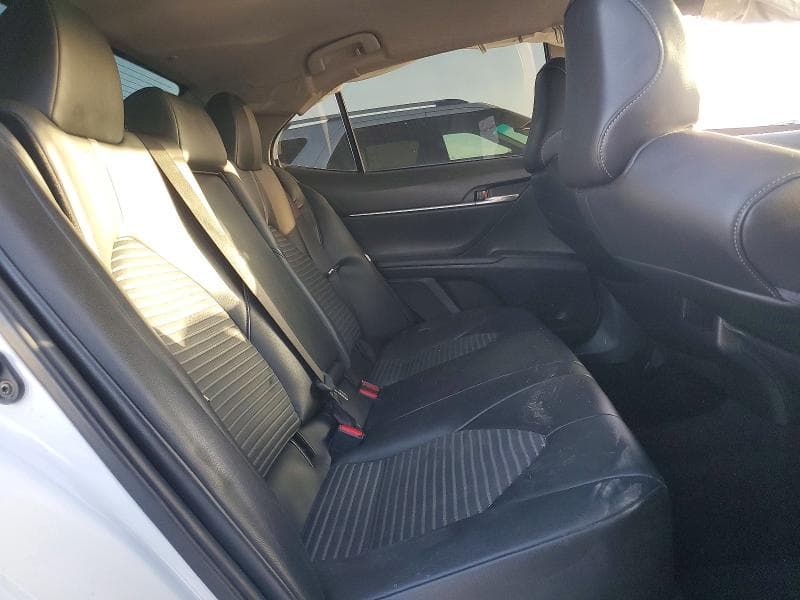 2021 TOYOTA CAMRY SE 10