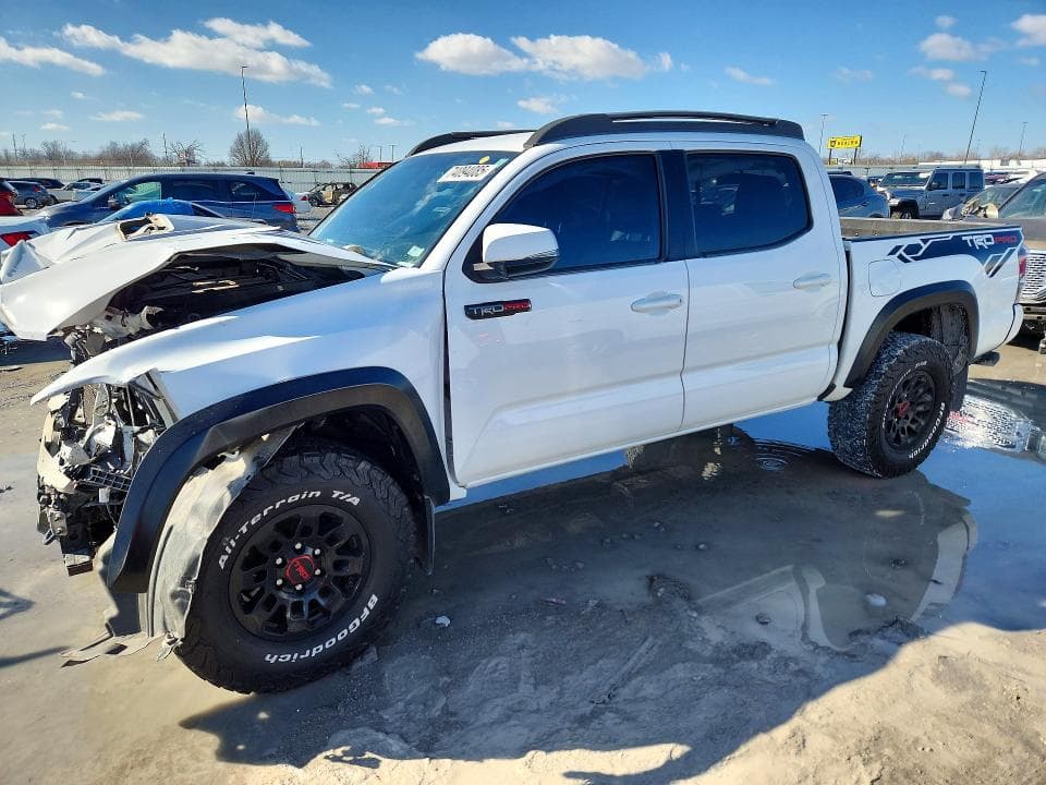 2017 TOYOTA TACOMA DOUBLE CAB - 1