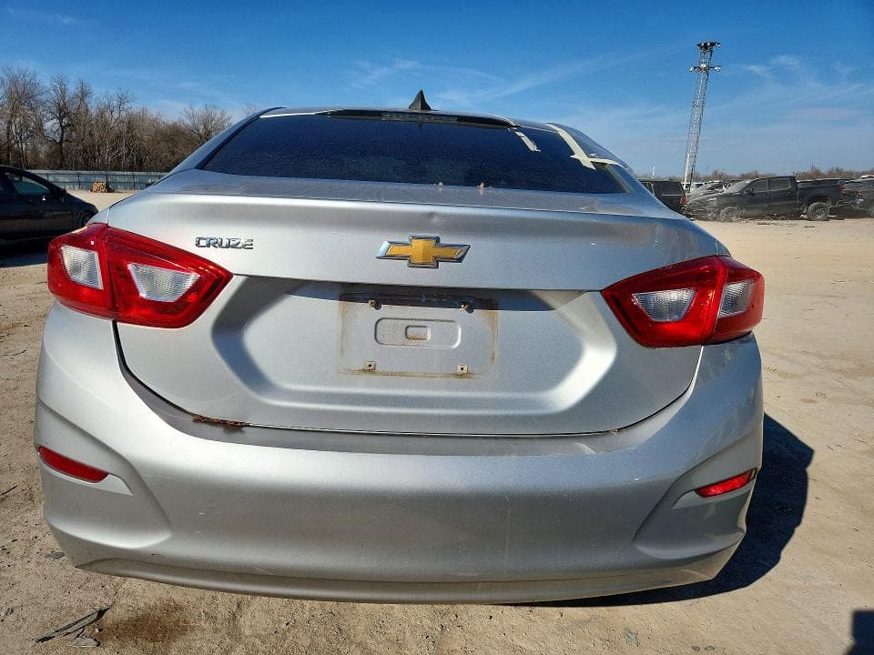 2017 CHEVROLET CRUZE LS 6