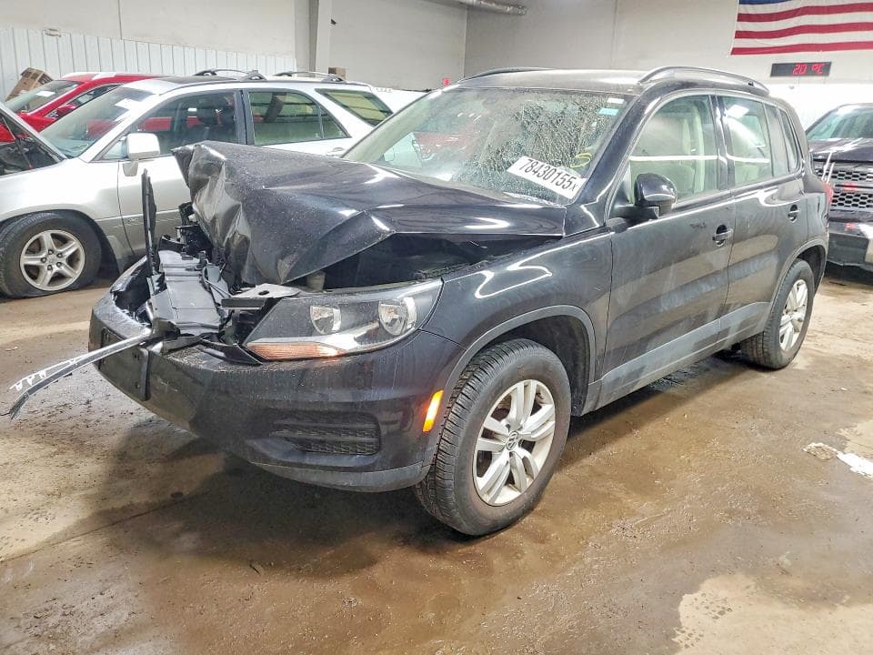 2017 VOLKSWAGEN TIGUAN - 1