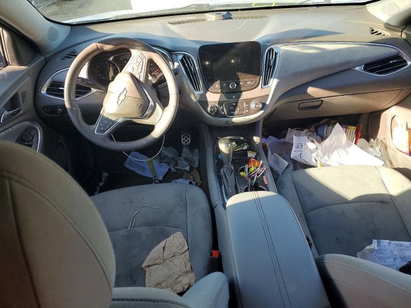 2017 CHEVROLET MALIBU LT 8