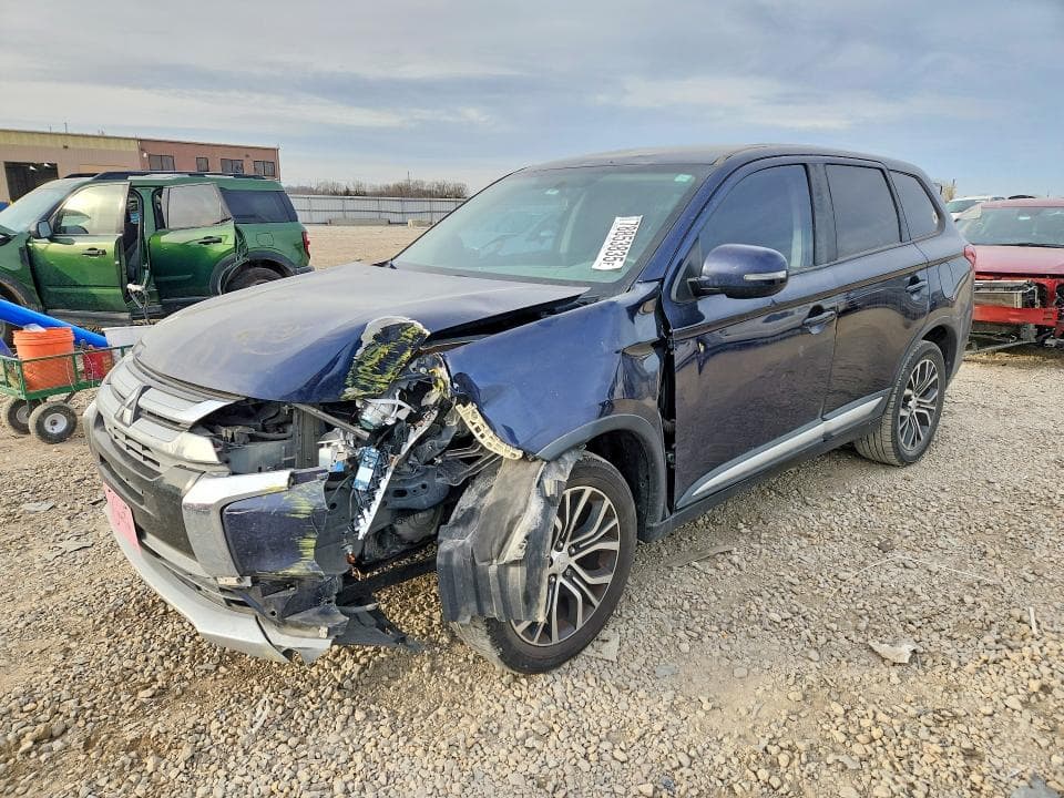 2017 MITSUBISHI OUTLANDER SE - 1