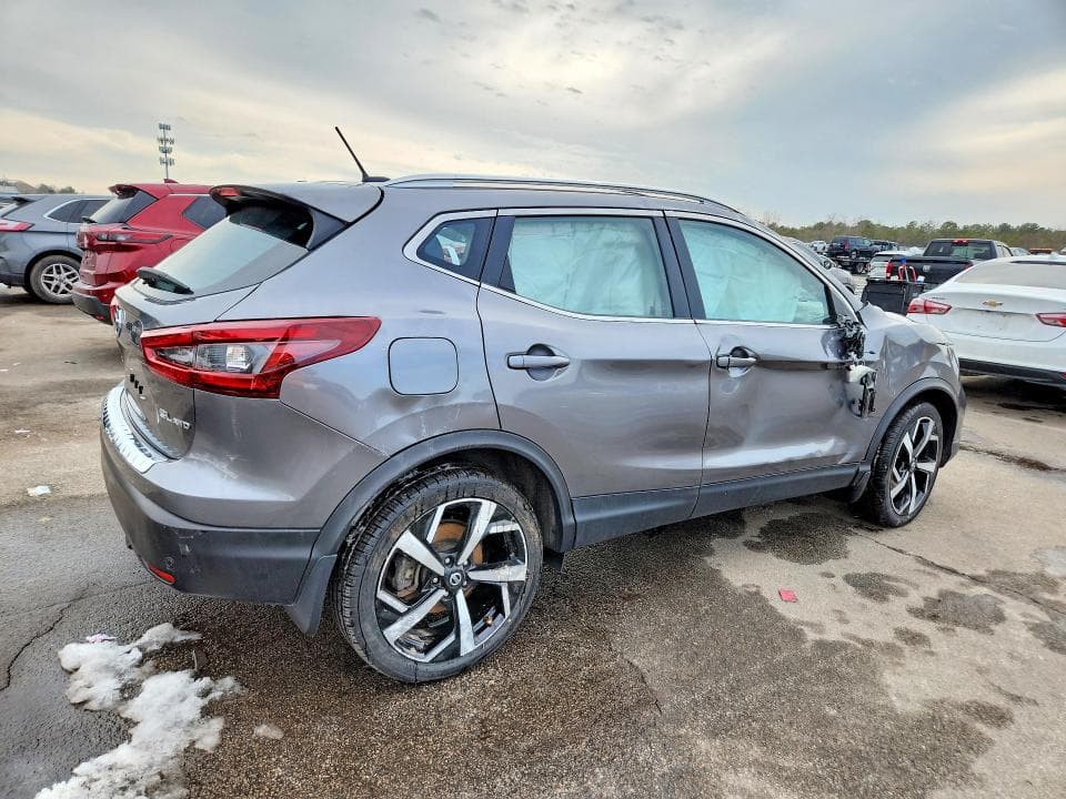 2022 NISSAN ROGUE SPORT SL 3