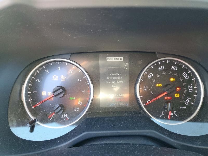 2021 TOYOTA RAV4 XLE 9
