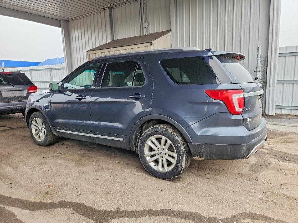 2017 FORD EXPLORER XLT 2