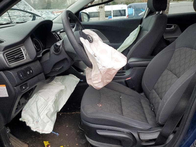 2018 KIA NIRO LX 7