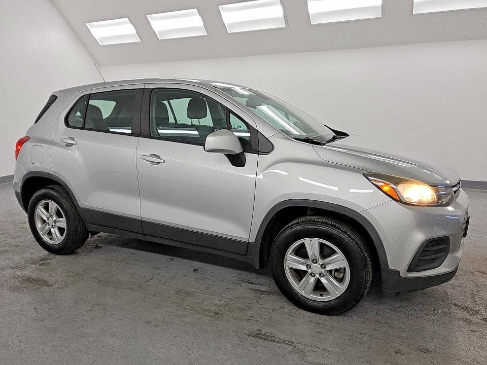 2017 CHEVROLET TRAX LS 4