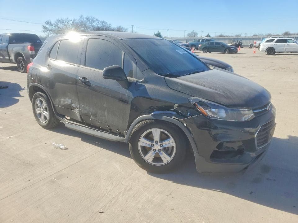 2020 CHEVROLET TRAX LS 4
