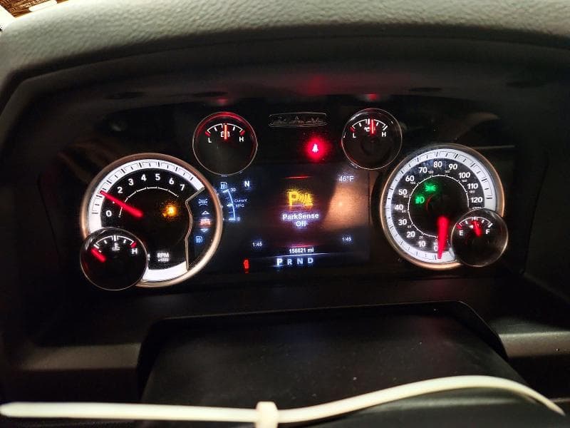 2017 RAM 1500 SLT 9