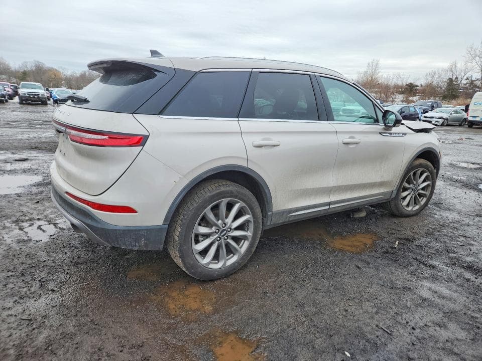 2022 LINCOLN CORSAIR 3