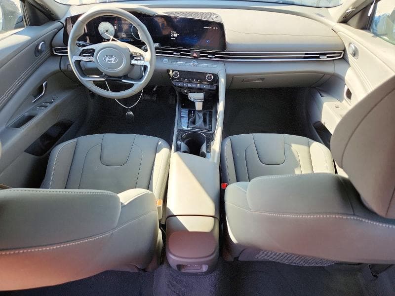 2024 HYUNDAI ELANTRA SEL 8