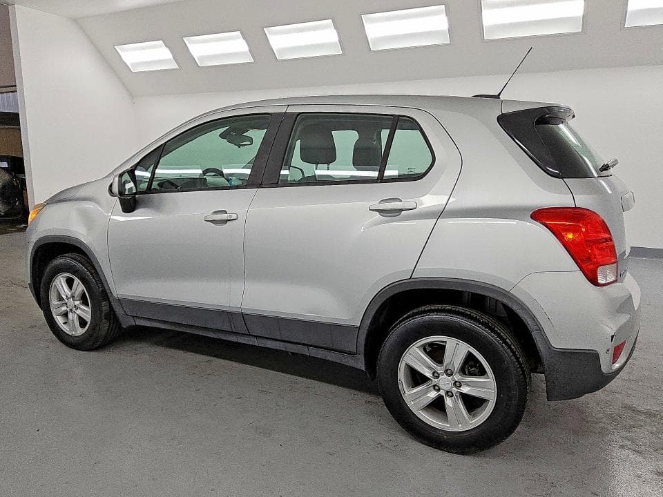 2017 CHEVROLET TRAX LS 2